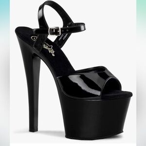 Pleaser 7” black heels NWOT